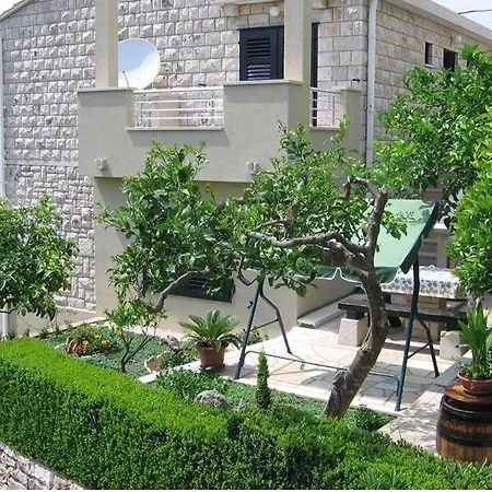 Apartman Luka Lägenhet Povlja (Brac)
