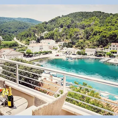 Apartman Luka شقة
